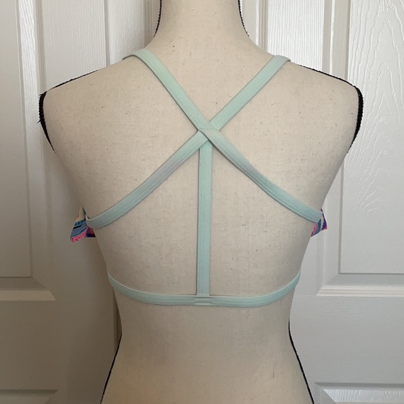 2 Victoria Secret Bikini tops - Picture 6 of 7